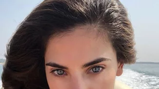 Χριστίνα Μπόμπα | Με νέο ιδιαίτερο style στην Ινδία