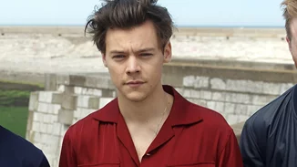 Ο Harry Styles σχολιάζει τις φήμες ότι θα διαδεχθεί τον Daniel Craig στον ρόλο του James Bond