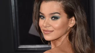 Grammy 2018: Τα 10 καλύτερα beauty looks της μουσικής βραδιάς