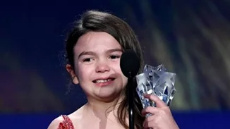Critics' Choice Awards 2018 | Η συγκίνηση της 7χρονης Brooklynn Prince on stage