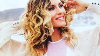 Ελεονώρα Μελέτη | Βόλτα και shopping με φουσκωμένη κοιλίτσα