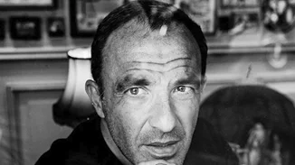 Νίκος Αλιάγας | Βραδινή έξοδος με την κούκλα σύζυγό του