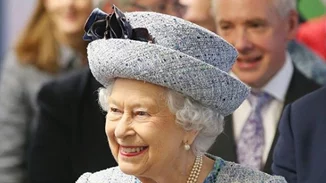 Η επίσημη προμηθευτής των βασιλικών εσωρούχων αποκάλυψε κάτι που δεν έπρεπε