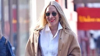 Πώς να φορέσω το άσπρο πουκάμισο; Αυτό το outfit είναι ό,τι πιο φρέσκο