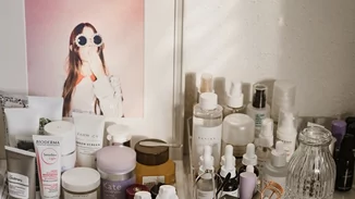 Μιλήσαμε με την Ελληνίδα beauty blogger που βγάζει αυτές τις φωτογραφίες που ζηλεύεις στο Instagram