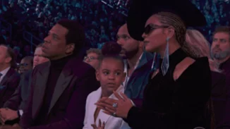 Blue Ivy | Πώς η κίνηση της κόρης της Beyonce έγινε το μεγαλύτερο θέμα συζήτησης για τα φετινά βραβεία Grammy