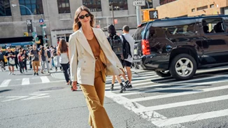 5 σακάκια που θα κάνουν κάθε outfit να μοιάζει ακριβό!