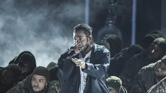 Grammys | Η πολιτικά φορτισμένη ερμηνεία της Kendrick Lamar