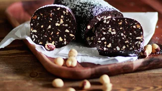 Vegan κορμός σοκολάτας χωρίς ζάχαρη, έτοιμος σε 5 λεπτά