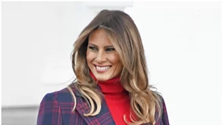 Melania Trump | Το υπέρλαμπρο (και πανάκριβο) look της Πρωτοχρονιάς
