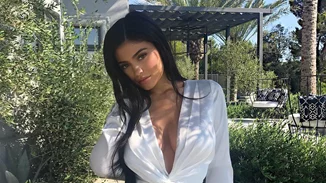 Kylie Jenner | Μετά την Kim ασπάστηκε και εκείνη το bob hair trend