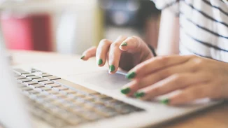 Τι φωτογραφία να βάλω στο Linkedin; 4 βασικές συμβουλές πριν ανεβάσεις profile photo