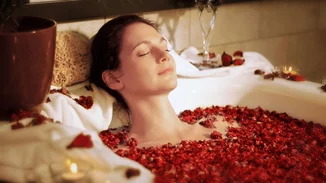 2 πανεύκολα beauty tricks για ένα απόλυτα επιτυχημένο ραντεβού του Αγίου Βαλεντίνου