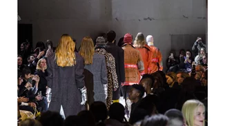 Calvin Klein Φθινόπωρο/Χειμώνας '18-'19: Ο Raf Simons ξέρει πώς να μας εκπλήσσει