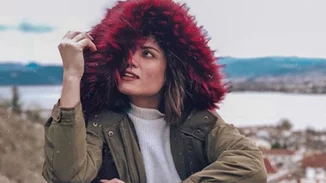 Μαίρη Συνατσάκη | Ποζάρει πιο sexy από ποτέ