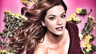 Βάσω Λασκαράκη | Παιχνίδια με την κόρη της