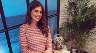 Σταματίνα Τσιμτσιλή | Χαμογελαστή στον 8ο μήνα της εγκυμοσύνης της