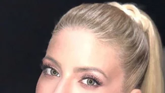 Ευαγγελία Αραβανή | Εντυπωσιακή εμφάνιση σε κοσμική έξοδο