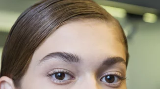 Πώς να διατηρείς πάντα ενυδατωμένο το πρόσωπό σου (έτσι θα είναι και φρέσκο και λαμπερό)