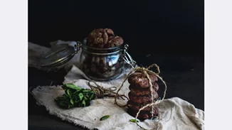 Μισείς την ημέρα του Αγίου Βαλεντίνου; Αυτά τα γλυκά θα σε κάνουν να αναθεωρήσεις!