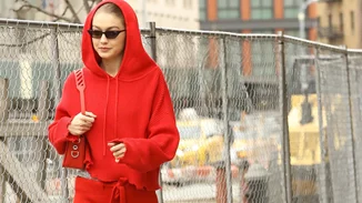 Μονόχρωμο outfit | Ποια το φόρεσε καλύτερα; Gigi Hadid ή Kim Kardashian;