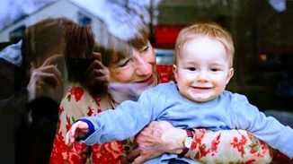 Έρευνα | Οι παππούδες χρησιμοποιούν το φαγητό ως «συναισθηματικό εργαλείο»