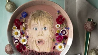 Μία smoothie artist φτιάχνει μικρά έργα τέχνης με superfoods