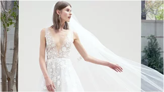 Τα νυφικά πέπλα επέστρεψαν! Πώς θα διαλέξεις όμως το κατάλληλο για εσένα;