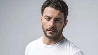 Γιώργος Αγγελόπουλος | Η επίσημη φωτογράφιση για το «Τατουάζ»