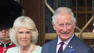 Μήπως αυτός είναι ο κρυφός γιος του πρίγκιπα Κάρολου και της Camilla;