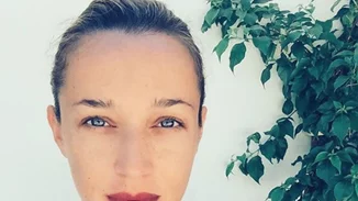 Κάτια Ζυγούλη | Ποζάρει χωρίς μακιγιάζ για την Παγκόσμια Ημέρα της Γυναίκας