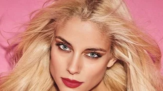 Δούκισσα Νομικού | Αυτός είναι ο λόγος που δεν μας έδειξε ποτέ την φουσκωμένη κοιλίτσα της