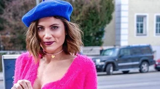 Μαίρη Συνατσάκη | Ποζάρει χωρίς ίχνος μακιγιάζ!