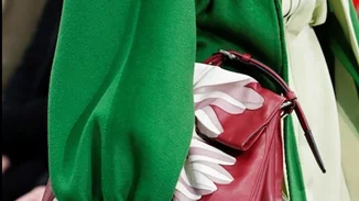 Υπέροχοι χρωματικοί συνδυασμοί που είδαμε στο show του Valentino