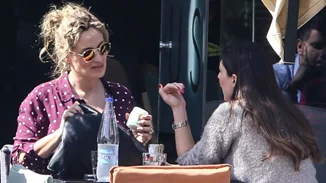 Ελεονώρα Μελέτη & Φλορίντα Πετρουτσέλι | Βόλτα στην Γλυφάδα για τις δύο έγκυες