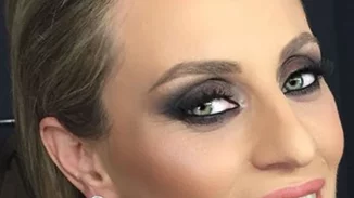 Ελεονώρα Μελέτη | Βόλτα στο κέντρο της Αθήνας λίγο πριν μπει στο μαιευτήριο