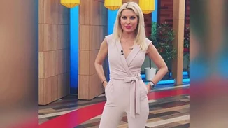 Ελένη Μενεγάκη | Η φωτογραφία από το παρελθόν και το σχόλιο της Κατερίνας Ζαρίφη