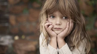 Δεν είναι το διαζύγιο που πληγώνει τα παιδιά, αλλά η κακή επικοινωνία των γονιών τους