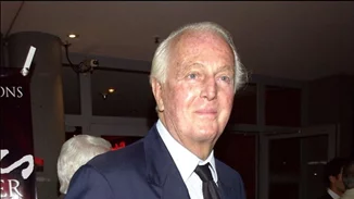 Έφυγε από τη ζωή ο θρυλικός σχεδιαστής Hubert de Givenchy