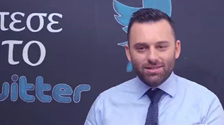 Κωνσταντίνος Συμεωνίδης | Οι σπαρταριστές απαντήσεις στα mean tweets του #MasterChefGR