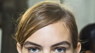 Ξέχνα το κραγιόν όπως το ήξερες.. Το κραγιόν πούδρας μόλις μπήκε στις ζωές μας!