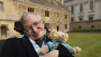 3 πολύτιμες συμβουλές που έδωσε ο Stephen Hawking στα παιδιά του