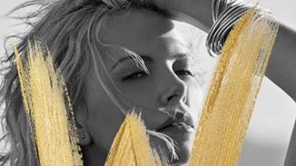 Η Charlize Theron κάτι έχει να πει σε εσένα και όλες τις γυναίκες...