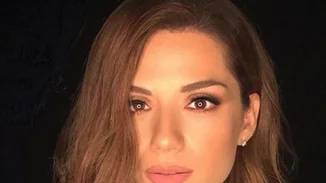 Βάσω Λασκαράκη | Η φωτογραφία με την Ελένη Μενεγάκη και το "ευχαριστώ"