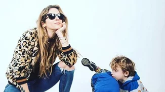 Σοφία Καρβέλα | Η τρυφερή φωτογραφία με τους γιους της