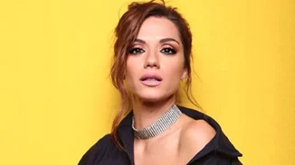 Βάσω Λασκαράκη | Έτσι υποδέχθηκε τον Απρίλιο!