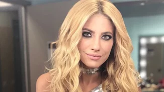 Ευαγγελία Αραβανή | Ποζάρει χωρίς ίχνος μακιγιάζ και είναι πανέμορφη