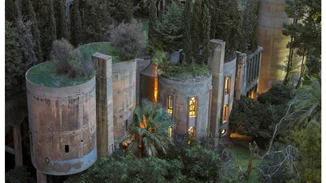 Ένα παλιό εργοστάσιο μεταμορφώνεται σε υπέροχο σπίτι!