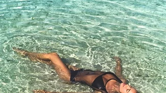 Η Irina Shayk δεν πιστεύει σε δίαιτες - Αυτό είναι το μεγάλο μυστικό της σιλουέτας της