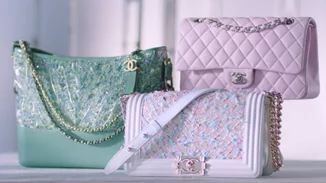 Chanel | Ένα μαγευτικό βίντεο αποκαλύπτει πώς φτιάχνονται οι τσάντες του οίκου